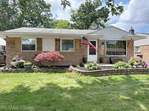 3420 Richmond Ave, Lincoln Park, MI 48146
