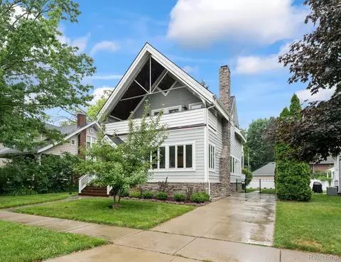 319 E University Ave, Royal Oak, MI 48067