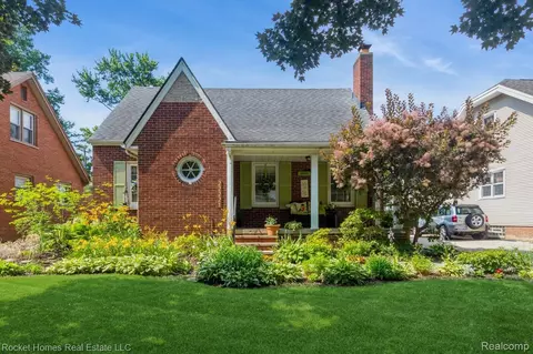 22221 Gregory St, Dearborn, MI 48124