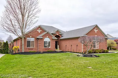 63705 Monticello E, Washington, MI 48095