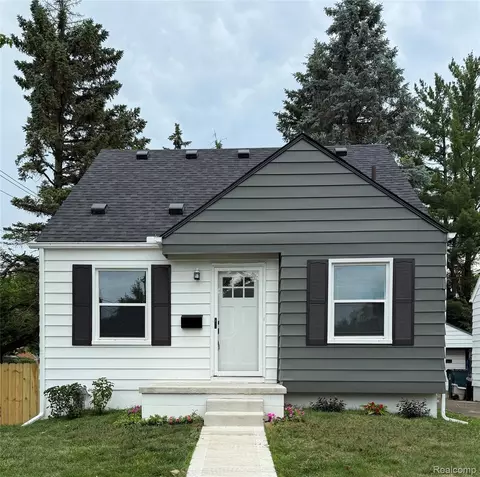 1590 Chapin Ave, Birmingham, MI 48009