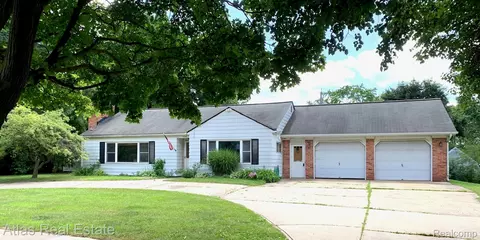 6201 S Main St, Village Of Clarkston, MI 48346