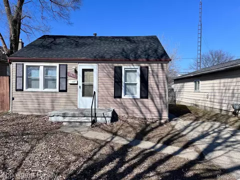 7511 Orchard Ave, Warren, MI 48091
