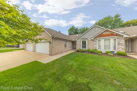 41432 Haggerty Woods Ct, Canton, MI 48187