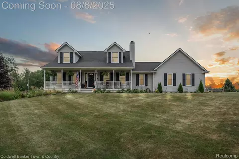 11670 Clyde Rd, Hartland, MI 48353
