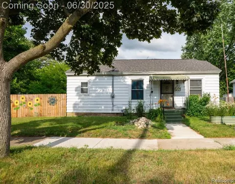 2410 Woodward Ave SW, Wyoming, MI 49509