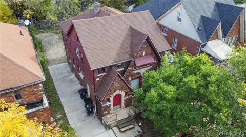 4480 Yorkshire Rd, Detroit, MI 48224