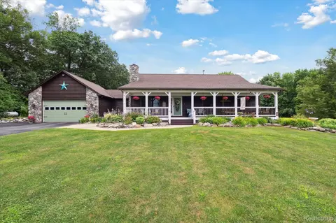 11247 Roberts Rd, Iosco, MI 49285