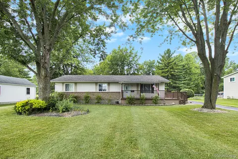 2100 Carleton West Rd, Ash, MI 48117