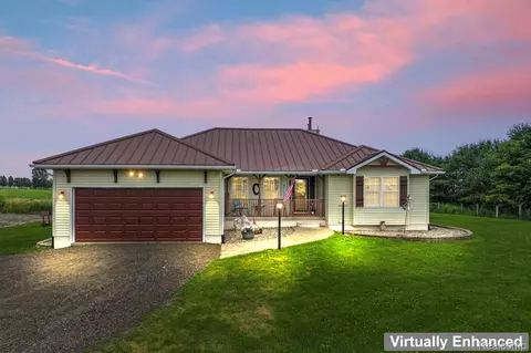 5465 Maple Valley Rd, Brown City, MI 48416