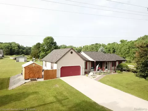 6881 Munsell Rd, Howell, MI 48843 photo 1