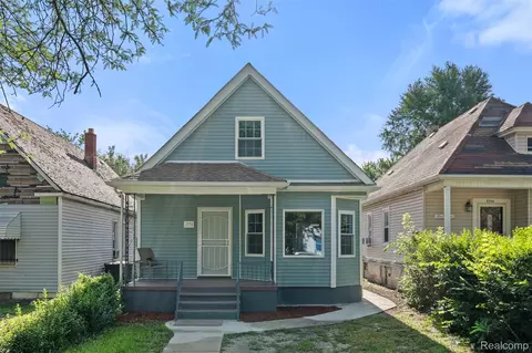 5772 Woodrow St, Detroit, MI 48210