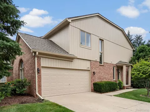 4455 Park Place Dr, Shelby Township, MI 48316