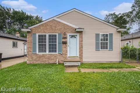 26441 Spicer St, Madison Heights, MI 48071