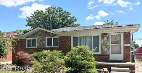 15431 Cynthia St, Southgate, MI 48195