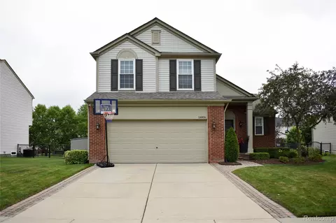 18006 Wingate Dr, Macomb, MI 48042