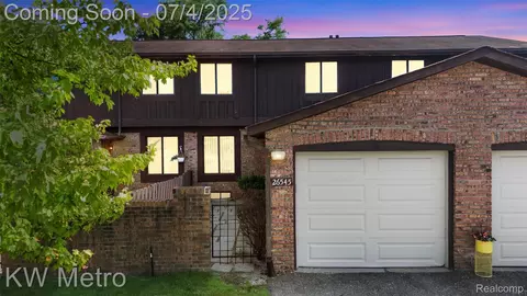 26545 Summerdale Dr, Southfield, MI 48033
