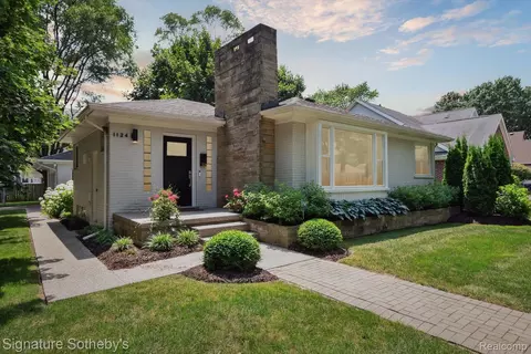 1124 E Windemere Ave, Royal Oak, MI 48073