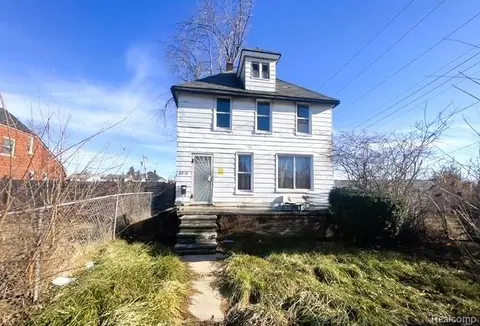 8826 Appoline St, Detroit, MI 48228