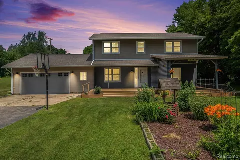 3596 Hunt Rd, Elba, MI 48446