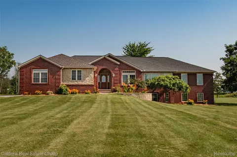 15946 Tubspring Rd, Berlin, MI 48002