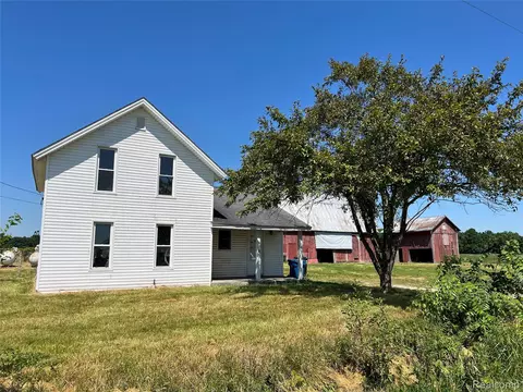 13201 N Suder Rd, La Salle, MI 48145