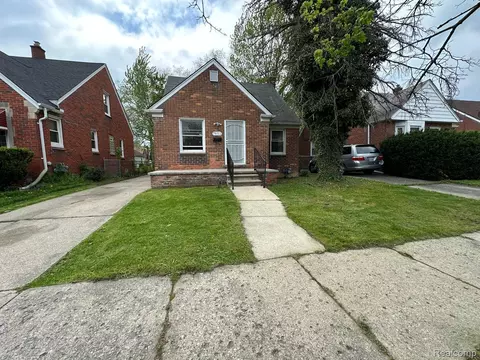 7651 Rosemont Ave, Detroit, MI 48228