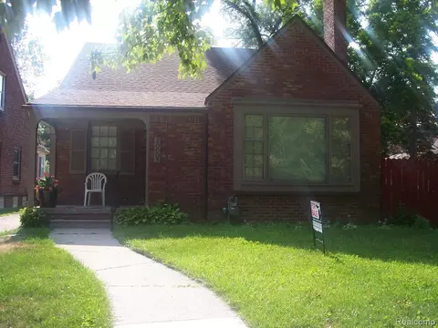 20003 Lichfield Rd, Detroit, MI 48221