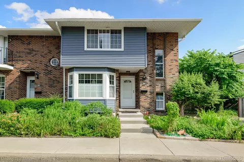 2746 Page Ave, Ann Arbor, MI 48104