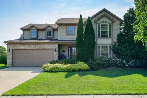 9501 Madison Dr, Van Buren, MI 48111