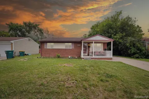 15447 Taft St, Romulus, MI 48174