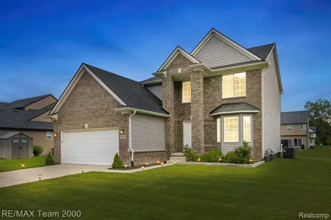 9019 Elbert Dr, Romulus, MI 48174