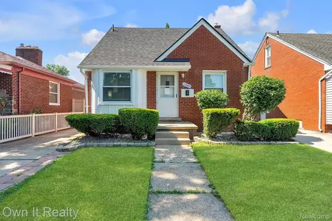 1389 Cleveland Ave, Lincoln Park, MI 48146