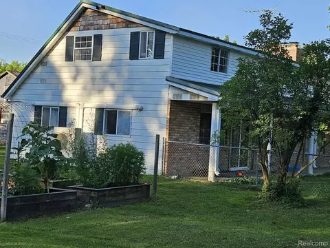 3490 Levalley Rd, Columbiaville, MI 48421