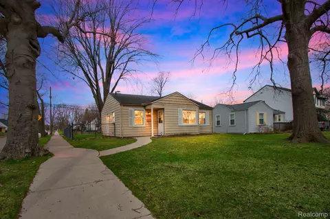 3324 Normandy Rd, Royal Oak, MI 48073