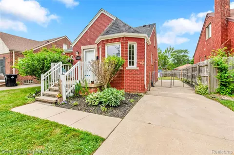1650 19th St, Wyandotte, MI 48192