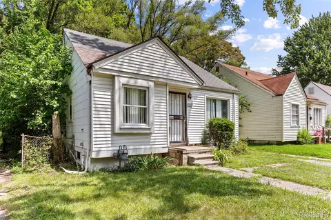 16934 Pembroke Ave, Detroit, MI 48235