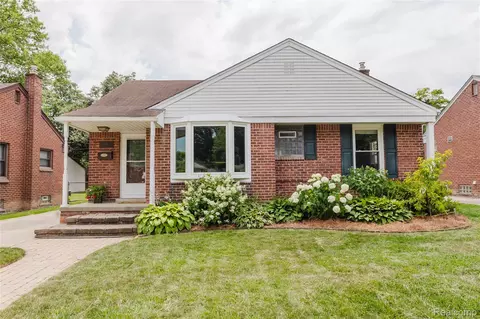 437 Normandy Rd, Royal Oak, MI 48073