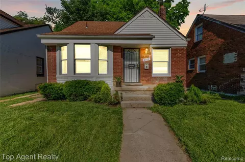 9917 Rutland St, Detroit, MI 48227