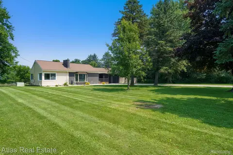 11991 Coolidge Rd, Goodrich, MI 48438