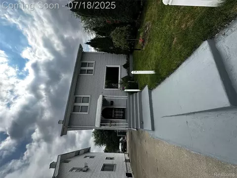 18532 Riopelle St, Highland Park, MI 48203