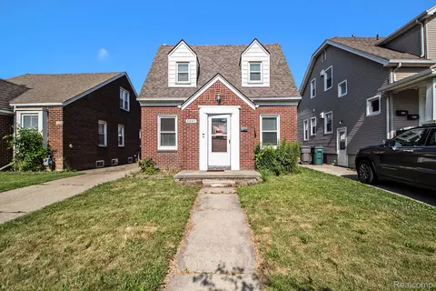 6847 Yinger Ave, Dearborn, MI 48126