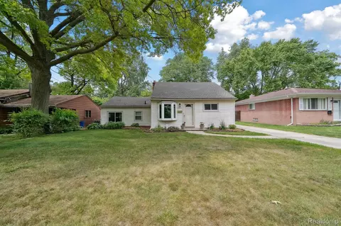 4309 Marr Ave, Warren, MI 48091