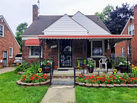 15059 Vaughan St, Detroit, MI 48223