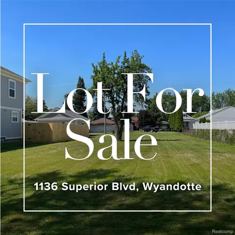 1136 Superior Blvd, Wyandotte, MI 48192
