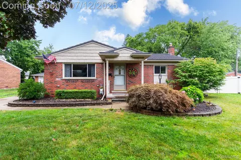 41864 Brentwood Dr, Plymouth, MI 48170