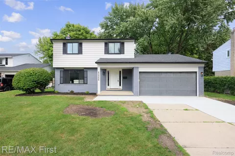 40866 Rinaldi Dr, Sterling Heights, MI 48313