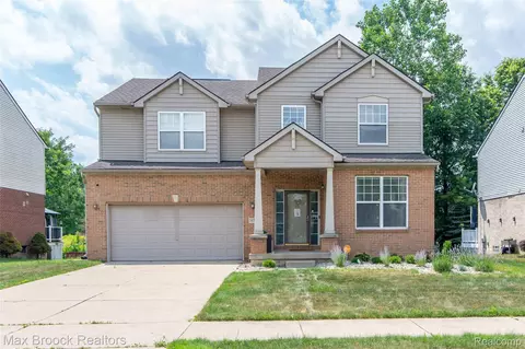 16784 Heather Blvd, Romulus, MI 48174