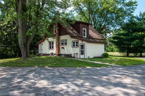 20525 30 Mile Rd, Ray, MI 48096