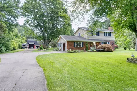 6060 State Rd, Burtchville, MI 48059